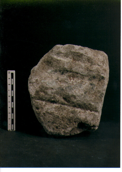 Stele votiva/ frammento