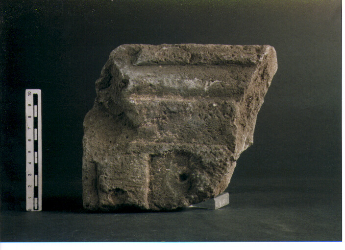Stele votiva/ frammento