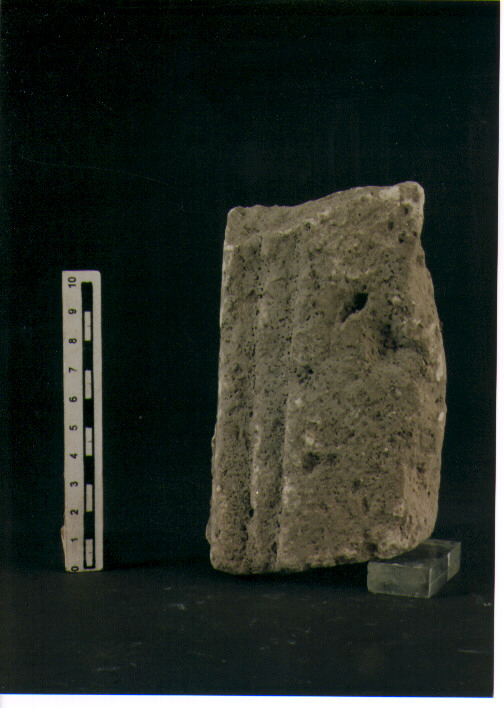 Stele votiva/ frammento