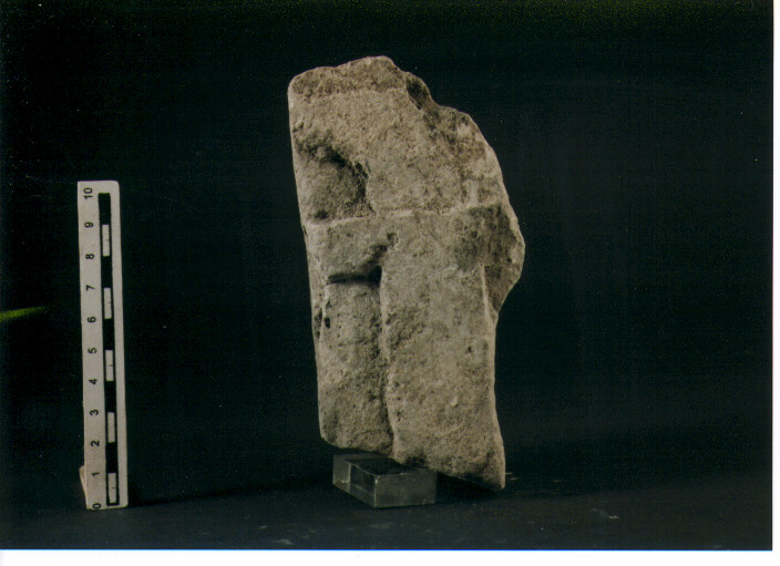 Stele votiva/ frammento