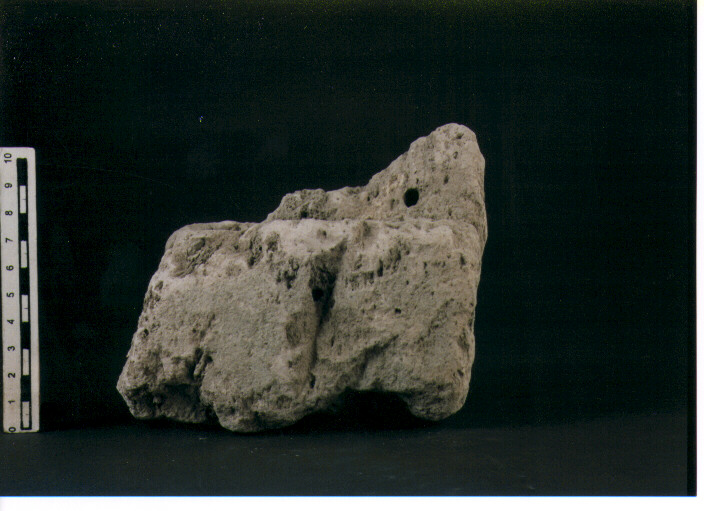 Stele votiva/ frammento