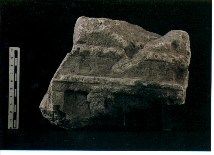 Stele votiva/ frammento
