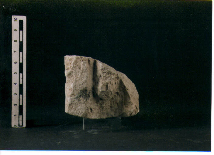 Stele votiva/ frammento
