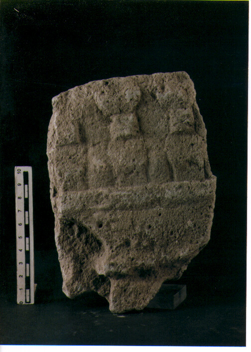 Stele votiva/ frammento