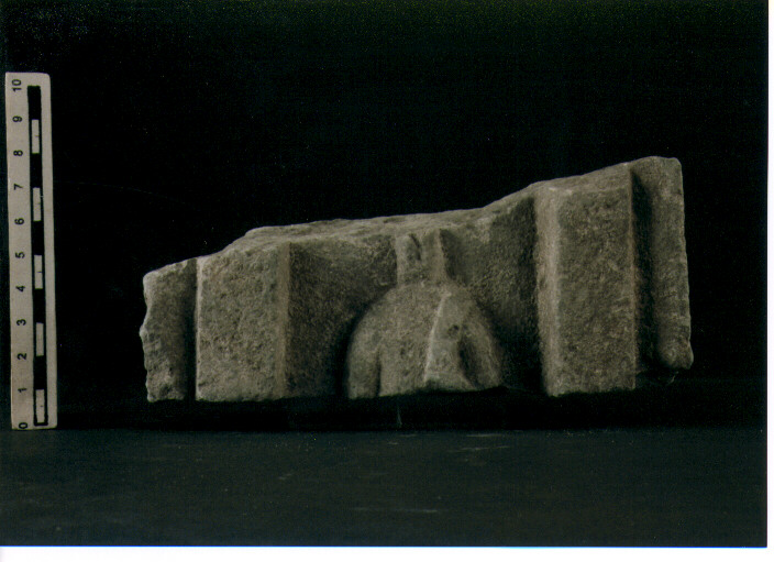 Stele votiva/ frammento