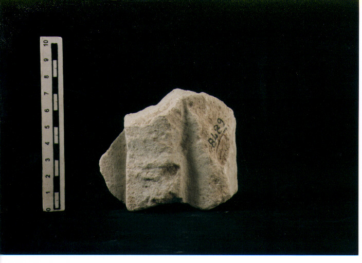 Stele votiva/ frammento