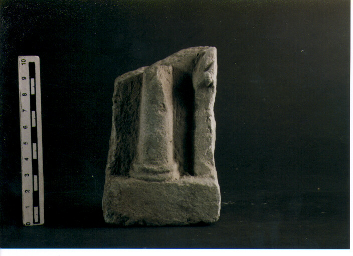 Stele votiva/ frammento