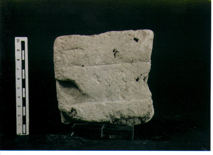 Stele votiva/ frammento