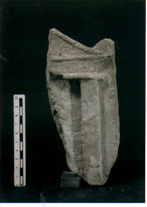Stele votiva/ frammento