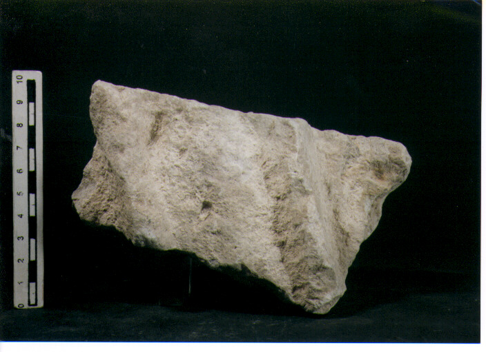 Stele votiva/ frammento