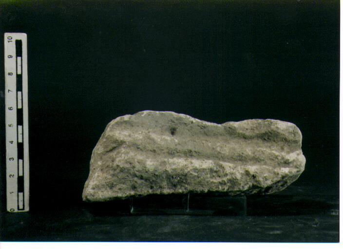 Stele votiva/ frammento
