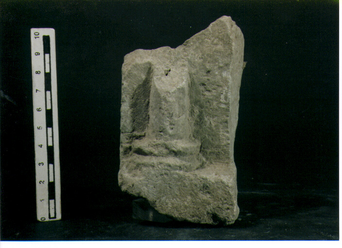 Stele votiva/ frammento