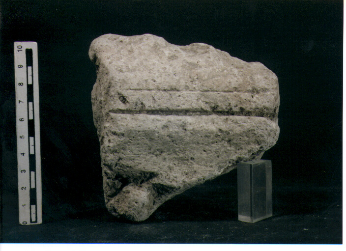 Stele votiva/ frammento