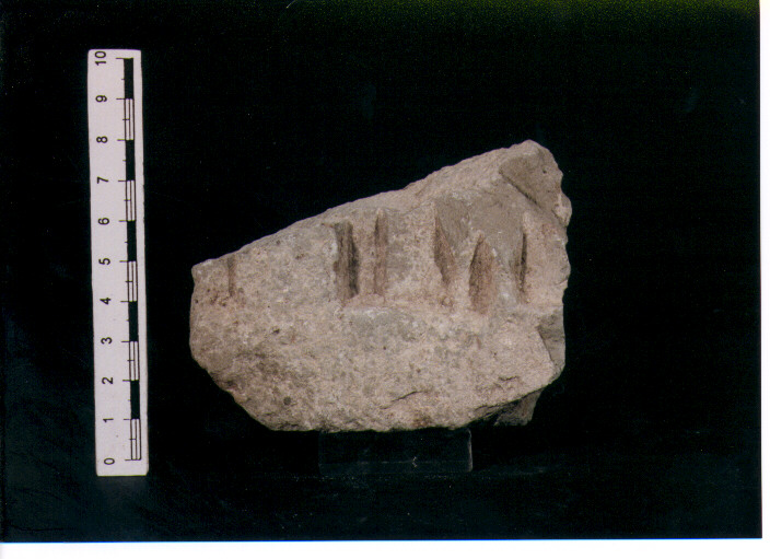 Stele votiva/ frammento