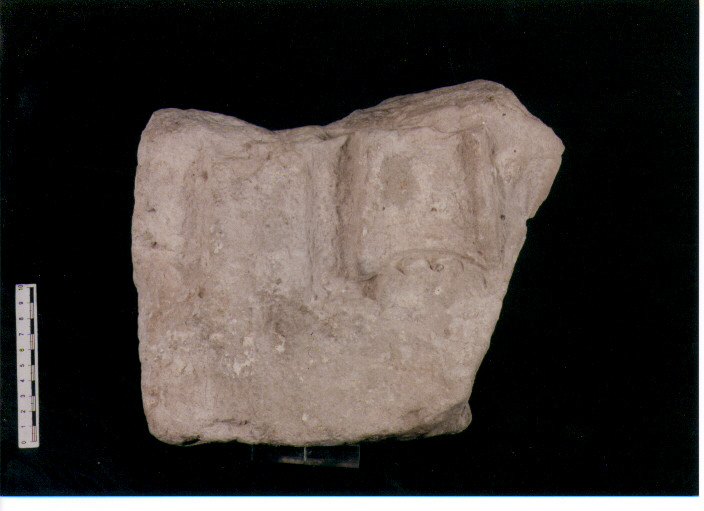 Stele votiva/ frammento