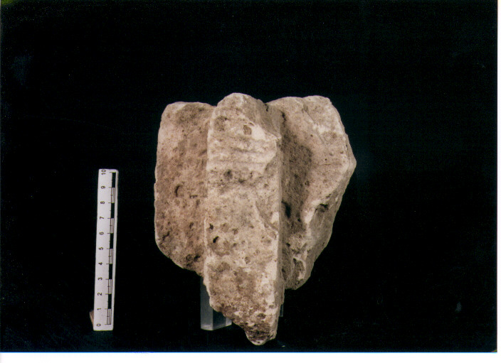 Stele votiva/ frammento