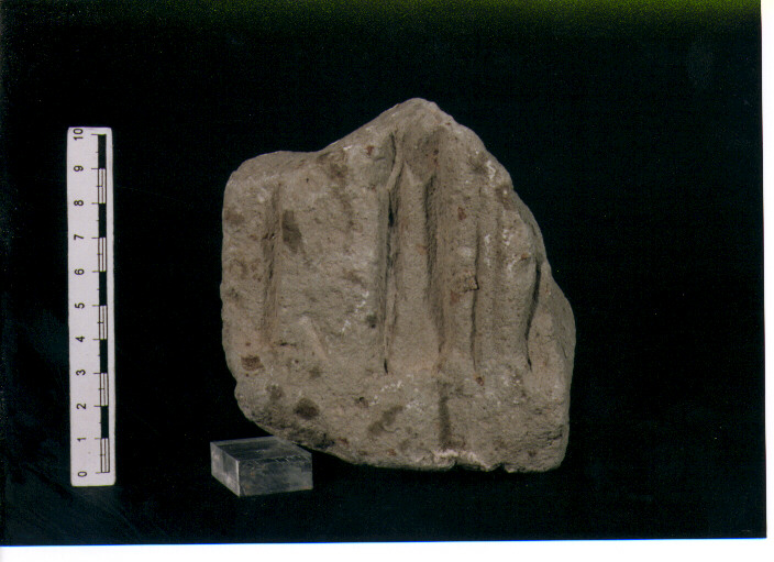 Stele votiva/ frammento