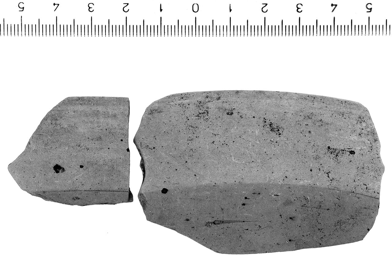 ciotola/ orlo (secc. V/ IV a.C)