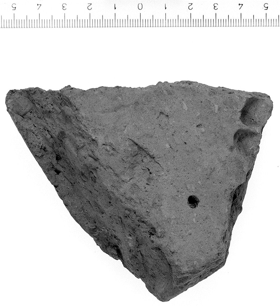 tegola/ frammento (secc. IV/ I a.C)