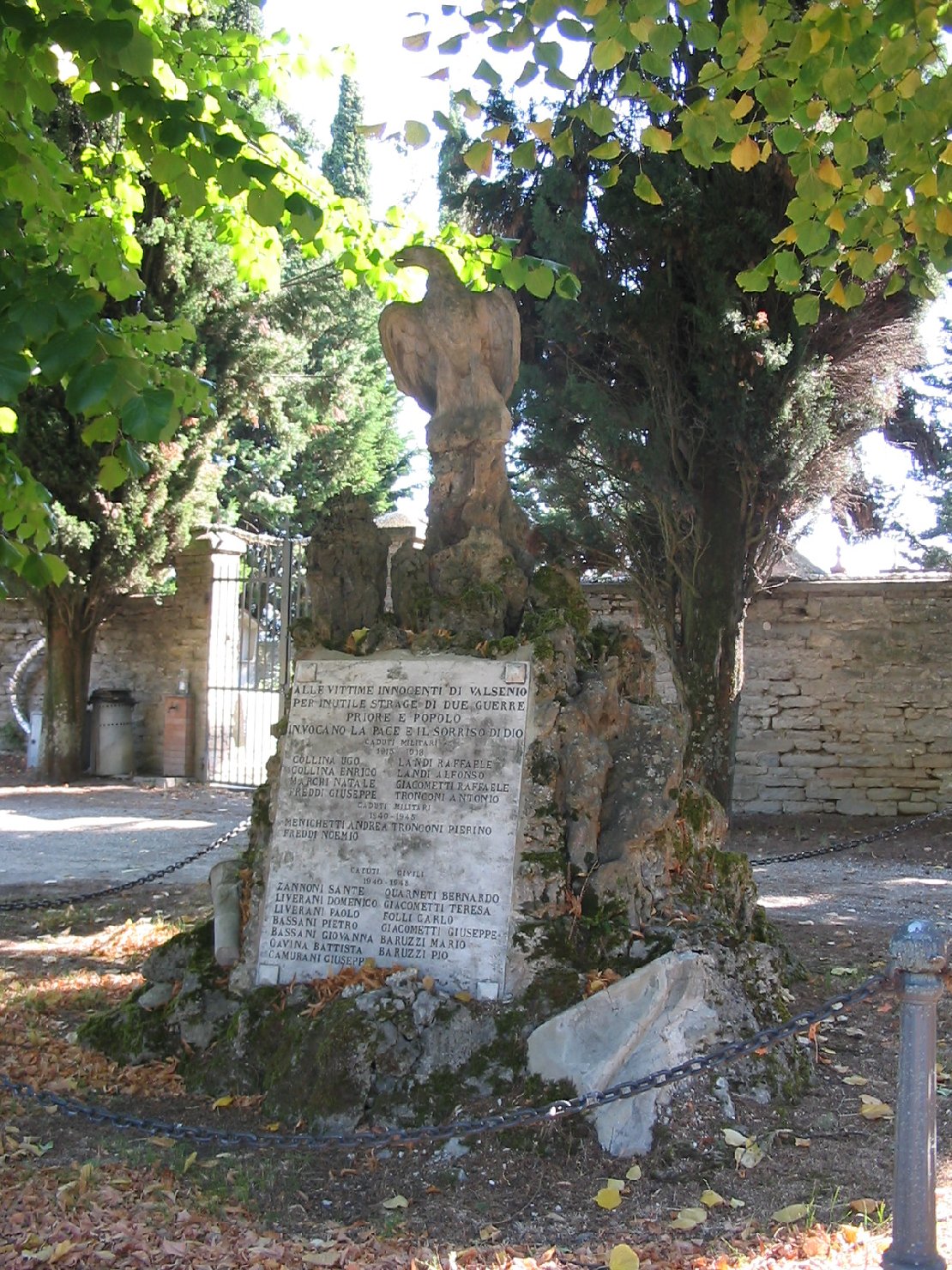 allegoria della Vittoria come aquila (monumento ai caduti - a cippo) - bottega romagnola (sec. XX)