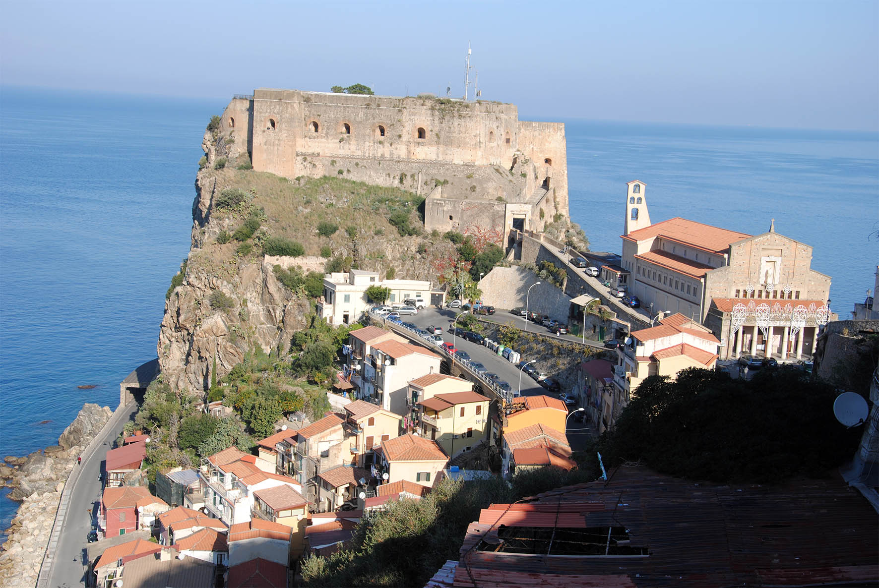 Castello Ruffo (castello, baronale) - Scilla (RC)  (IX)