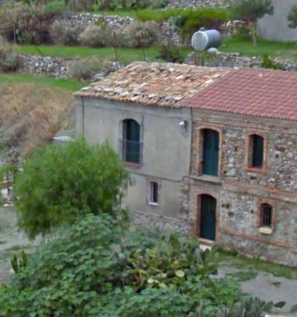 part. 200 (casa) - Melito di Porto Salvo (RC) 