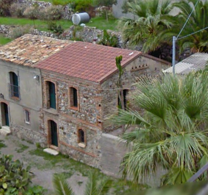 part. 201 (casa) - Melito di Porto Salvo (RC) 