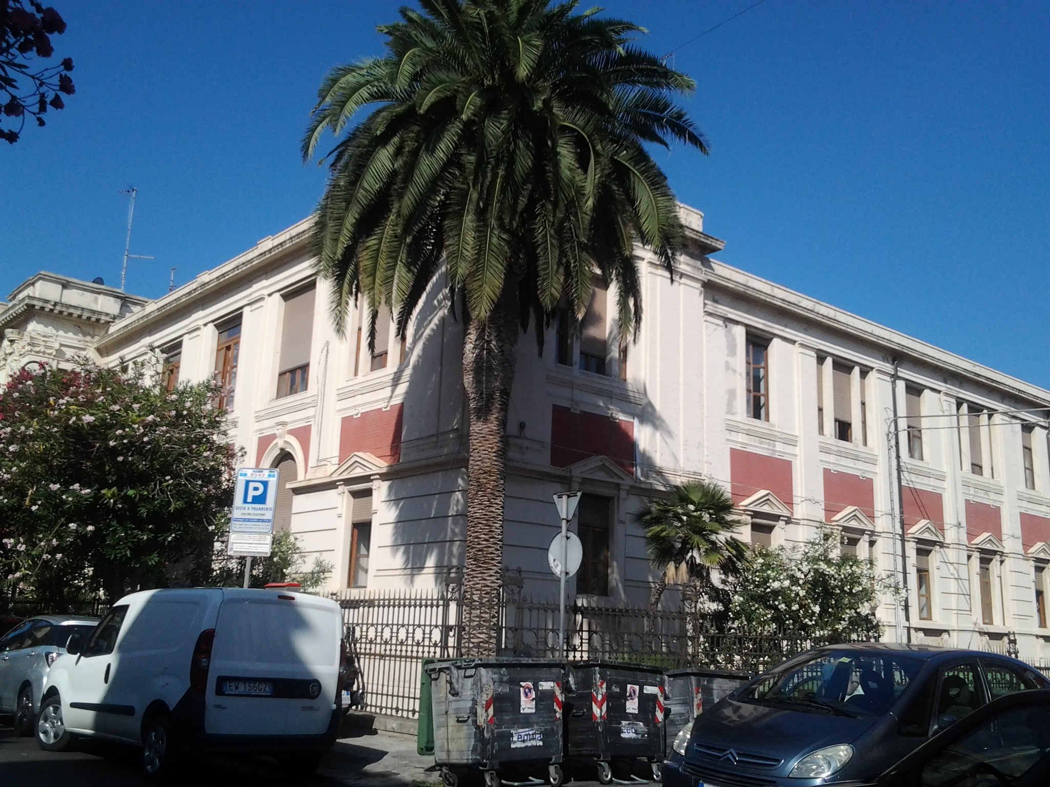 Palazzo Intendenza di Finanza (palazzo) - Reggio di Calabria (RC)  (N.R)