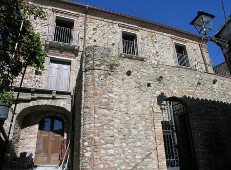 Palazzo Tuscano (palazzo, pubblico) - Bova (RC) 