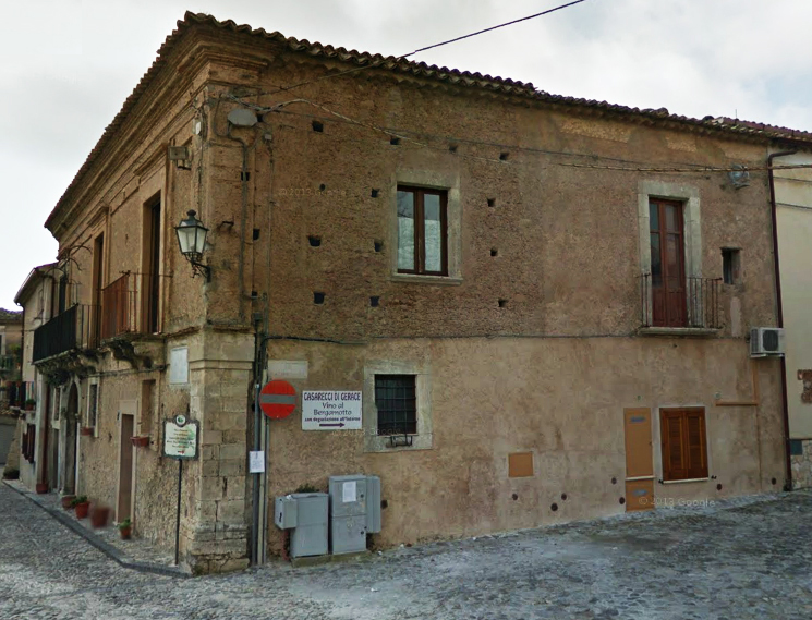 Palazzo via Principe di Piemonte (palazzo, privato) - Gerace (RC) 