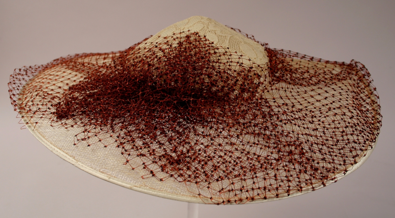 cappello, opera isolata - bottega fiorentina (terzo quarto sec. XX)