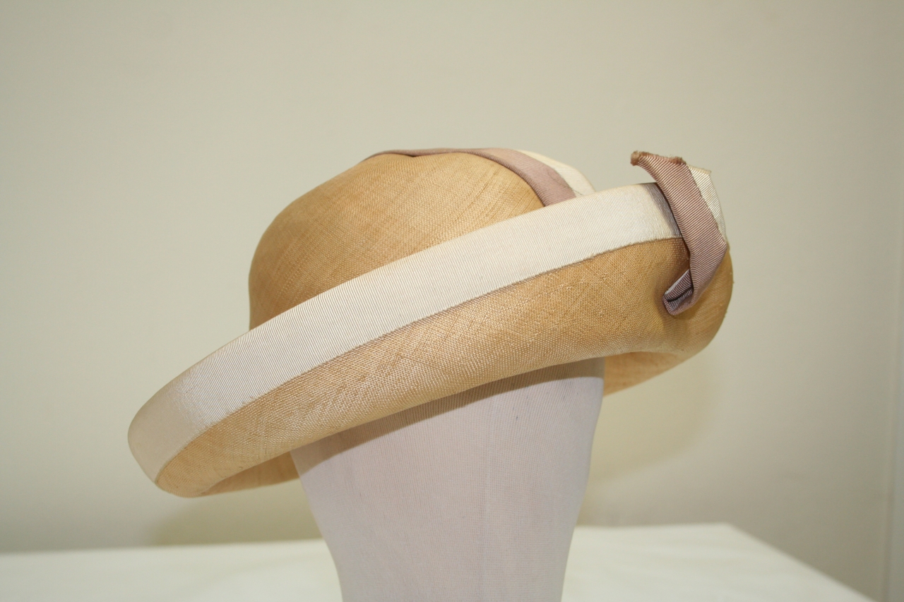 cappello, opera isolata - bottega milanese (terzo quarto sec. XX)
