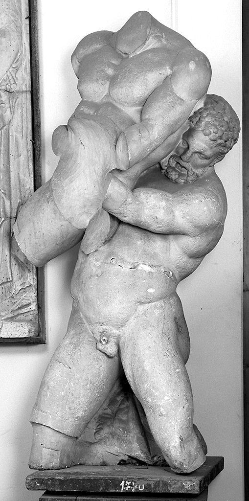 Ercole e Anteo (scultura) - produzione italiana (sec. XIX)