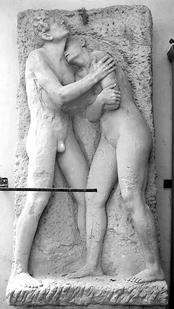 Adamo ed Eva cacciati dal paradiso terrestre (rilievo) di Rivalta Carlo (sec. XX)