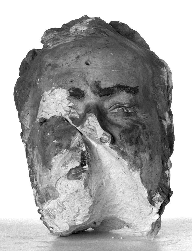 testa d'uomo con barba (scultura, frammento) di Rivalta Augusto (attribuito) (sec. XIX)