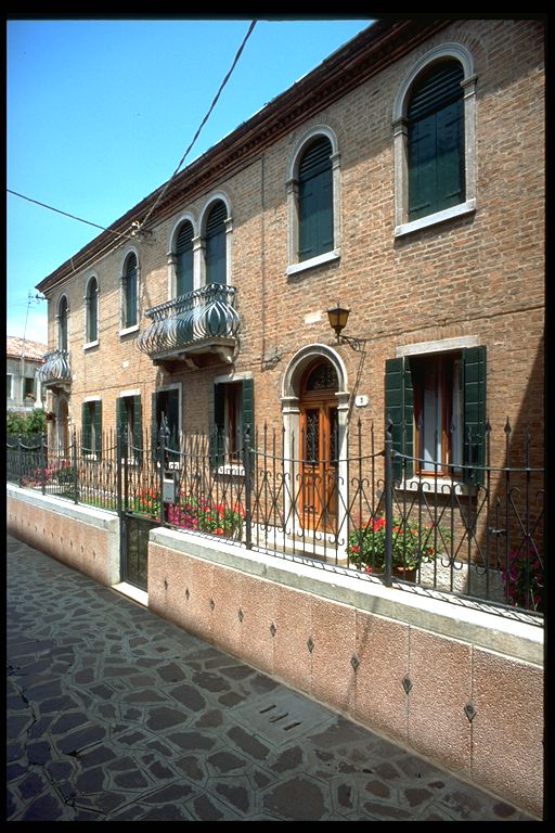 casa a blocco con cortile e annessi (casa, a blocco) - Venezia (VE) 