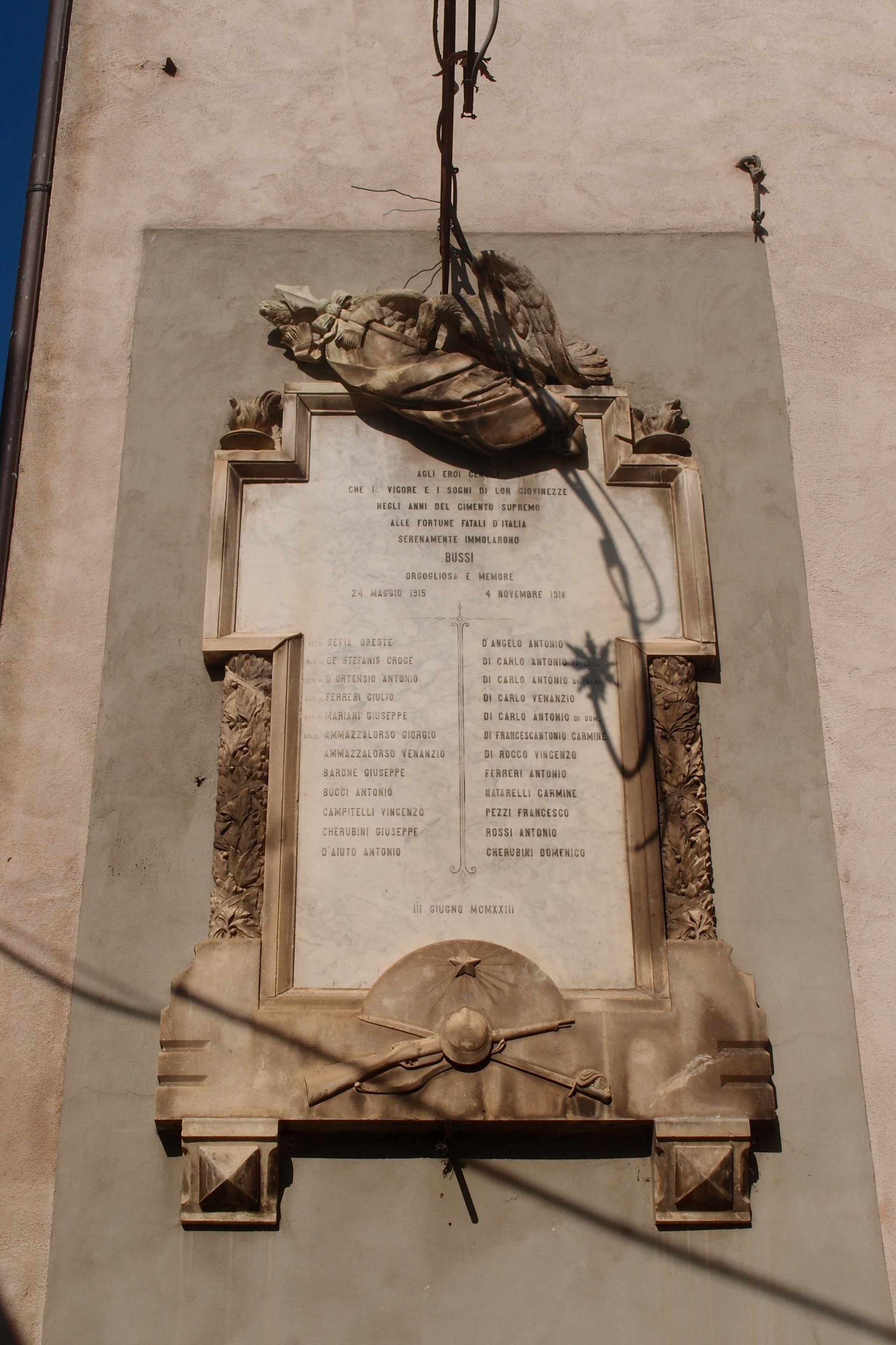 Monumento ai caduti della prima guerra mondiale, Allegoria della Vittoria come aquila (monumento ai caduti - a lapide) - ambito abruzzese (sec. XX)
