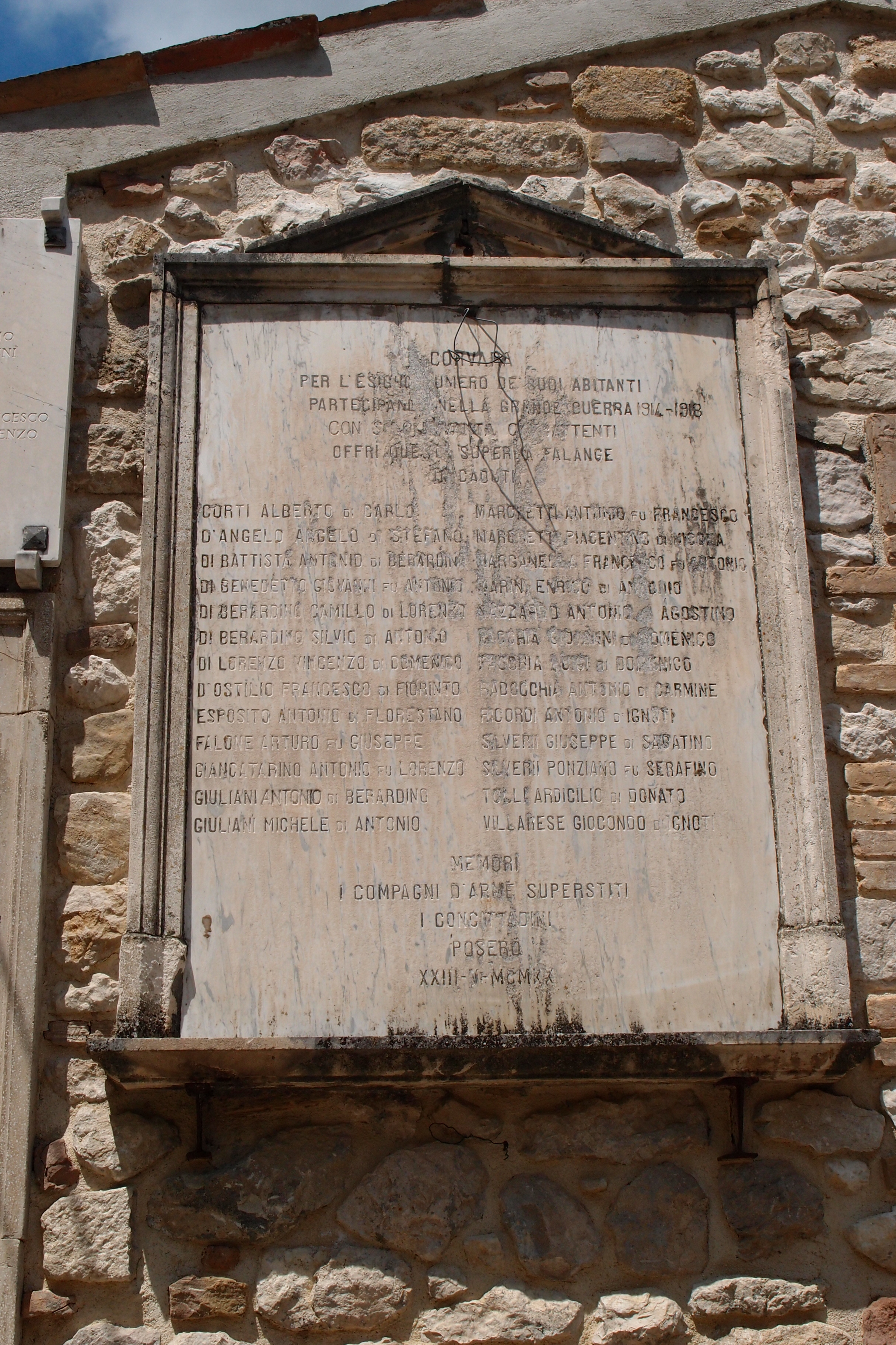 lapide commemorativa ai caduti - ambito abruzzese (sec. XX)