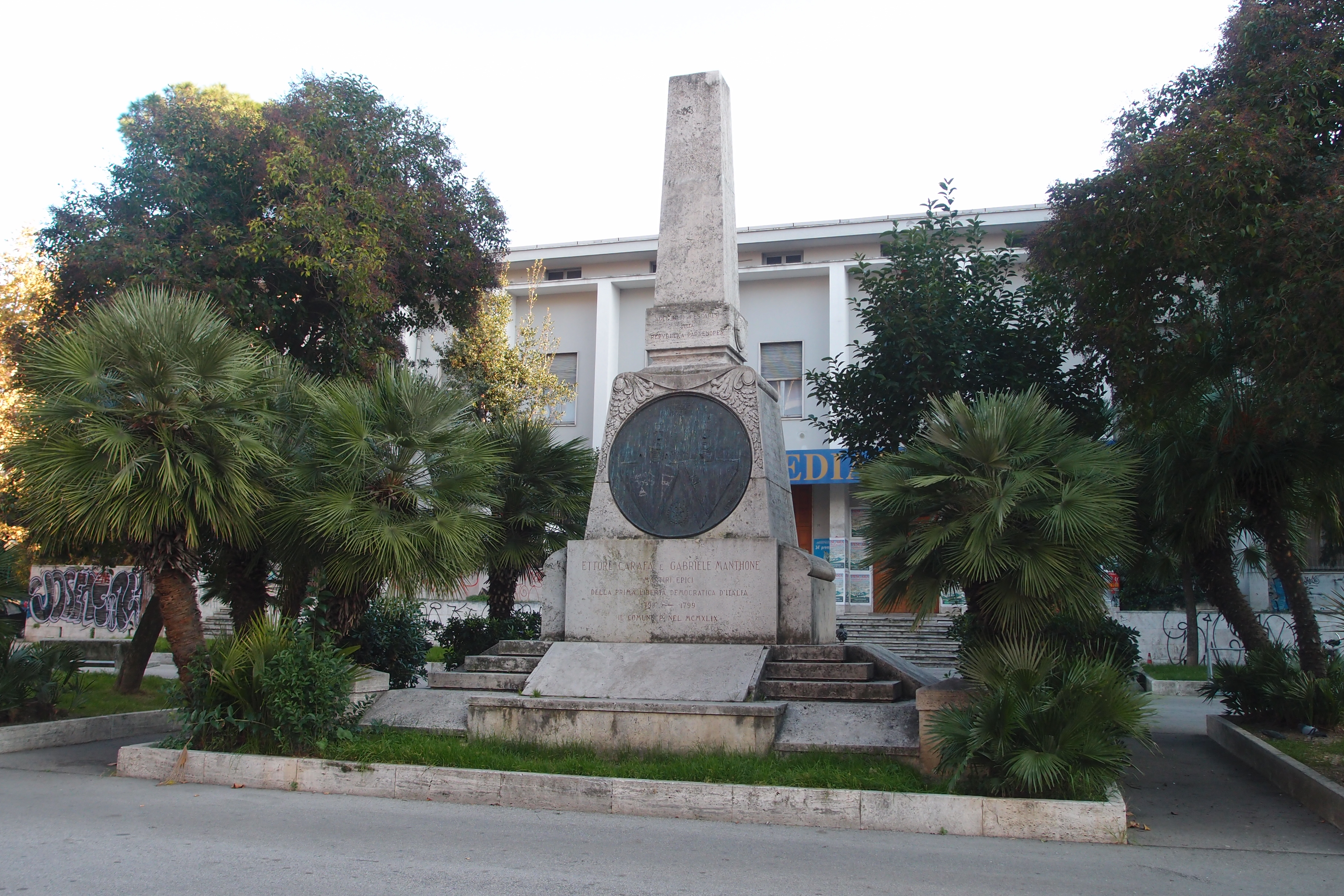 monumento ai caduti - ad obelisco di Tamagnini Torquato (sec. XX)