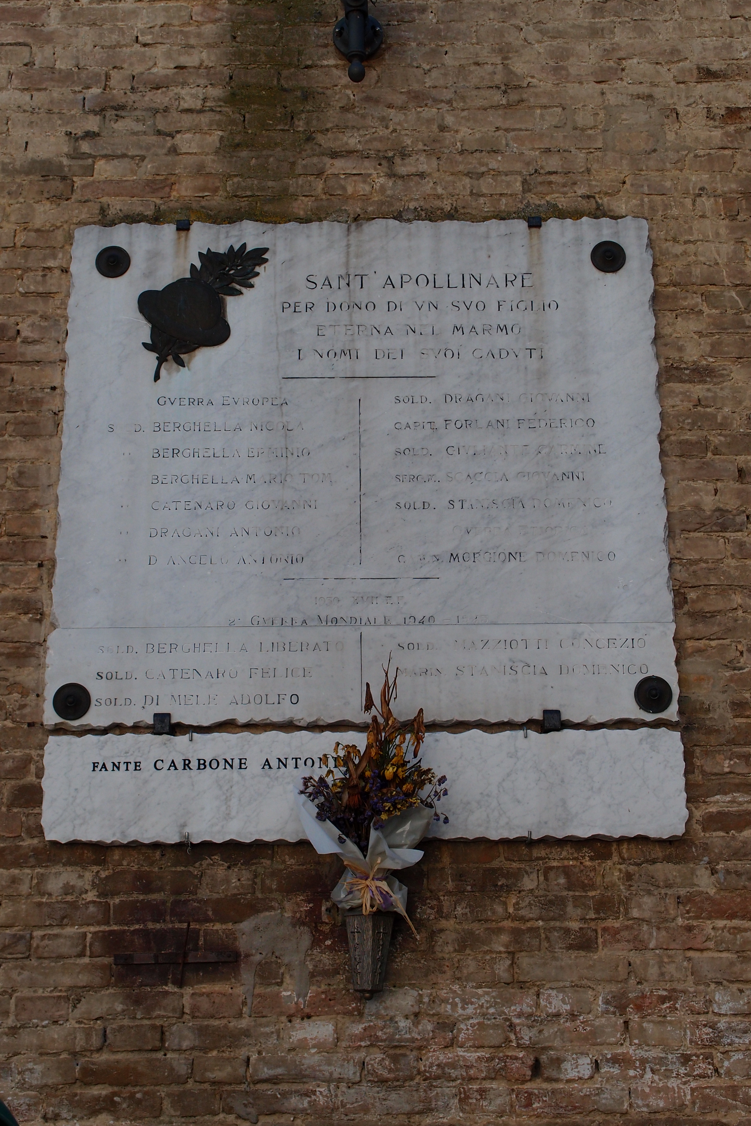 lapide commemorativa ai caduti - ambito abruzzese (sec. XX)