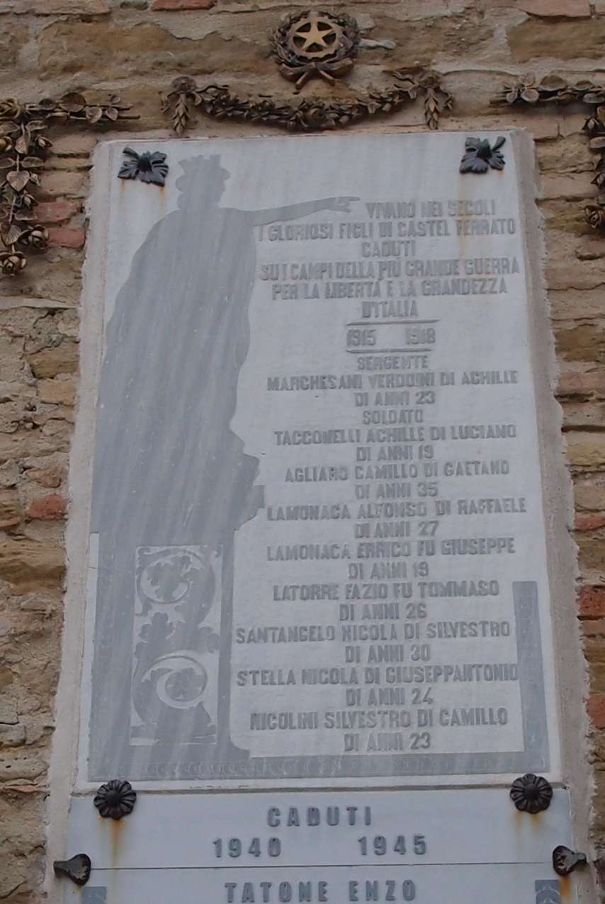 lapide ai caduti, allegoria della Patria (monumento ai caduti - a lapide) di Iezzi Cesare (sec. XX)