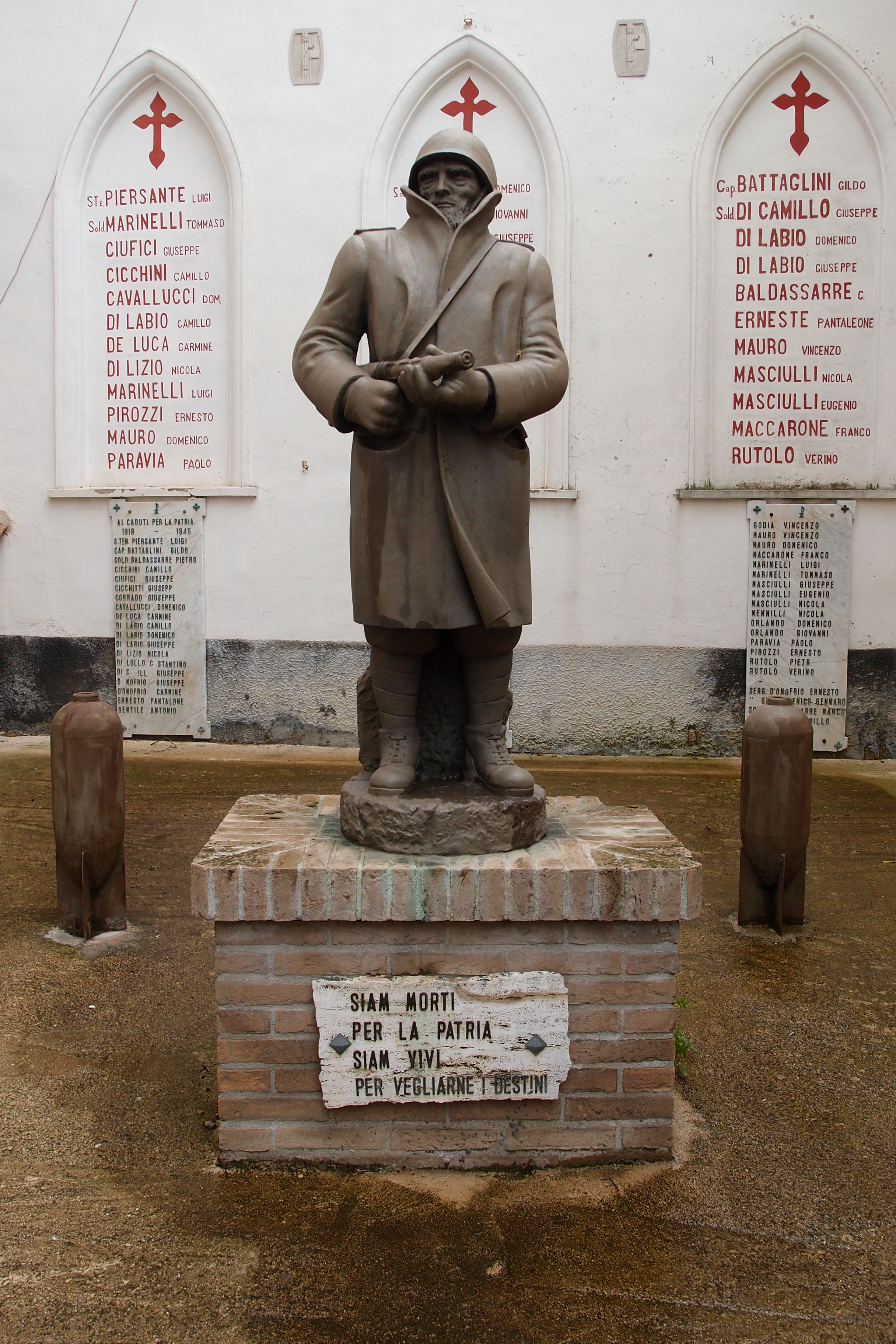 monumento ai caduti - ambito abruzzese (sec. XX)