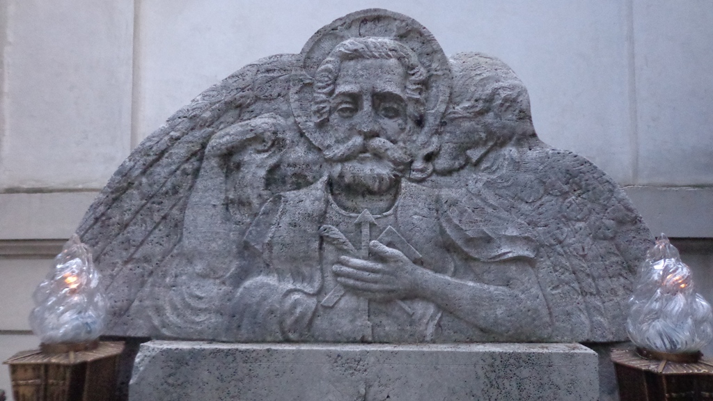 San Tommaso con l’angelo (monumento ai caduti - ad ara) di Ricci Gildo (attribuito) (sec. XX)