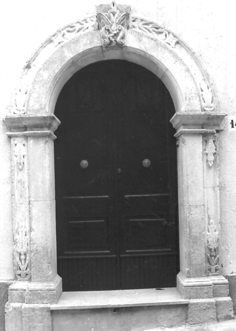 portale, opera isolata - bottega calabrese (sec. XIX)