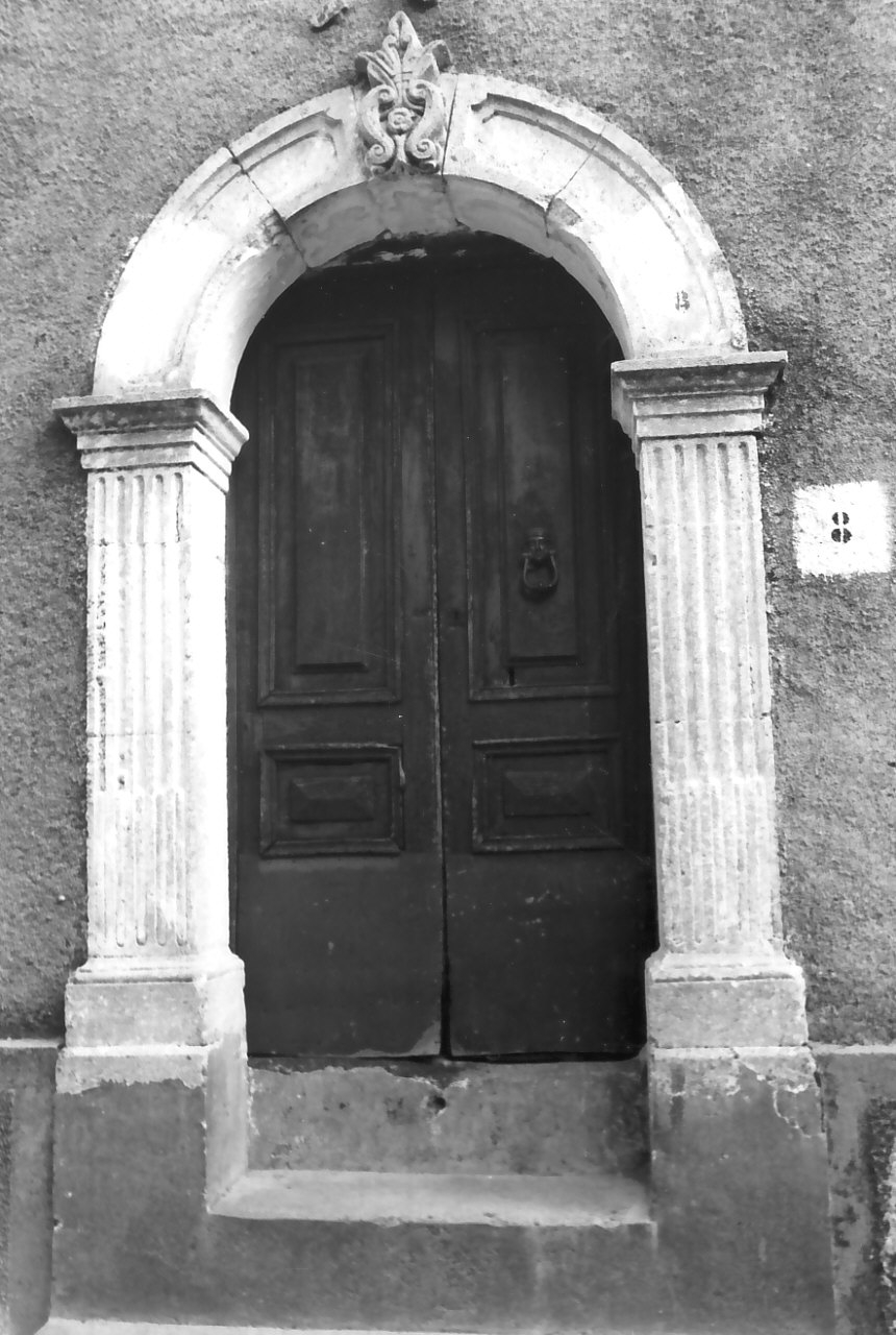 portale, opera isolata - bottega calabrese (sec. XIX)