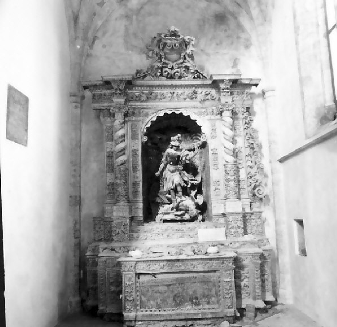 Altare di San Michele Arcangelo (altare, opera isolata) - bottega calabrese (sec. XVIII)