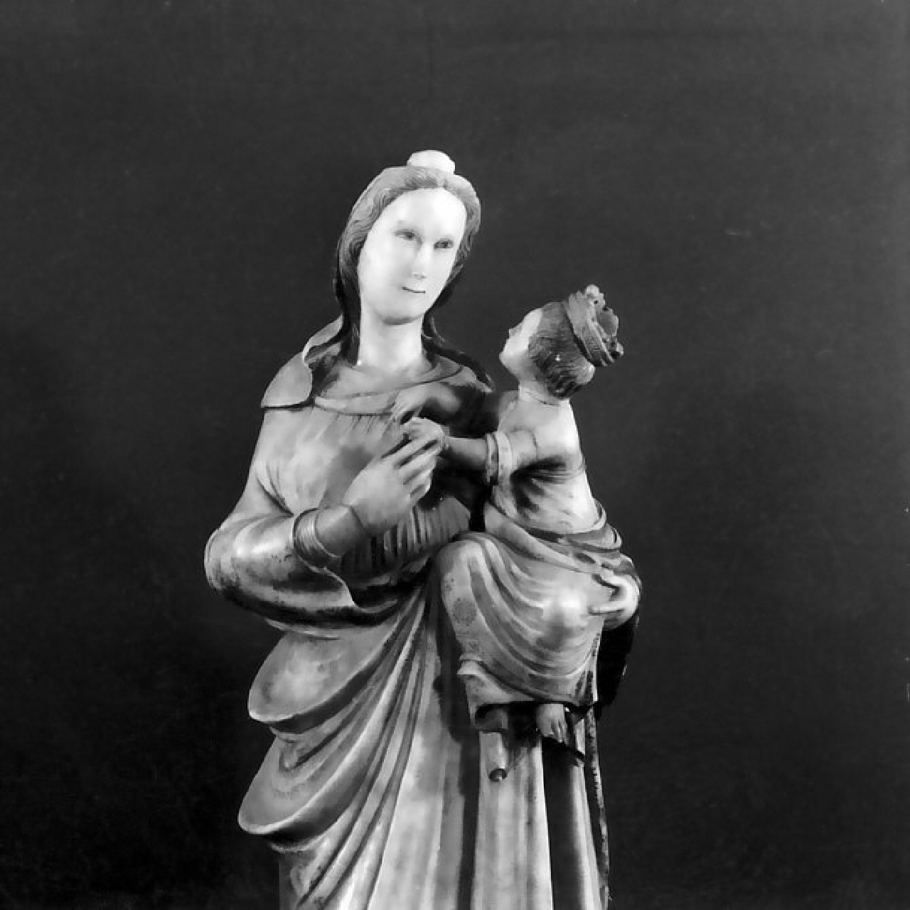 Madonna di Trapani, Madonna con Bambino (statua, opera isolata) - bottega trapanese (sec. XVI)