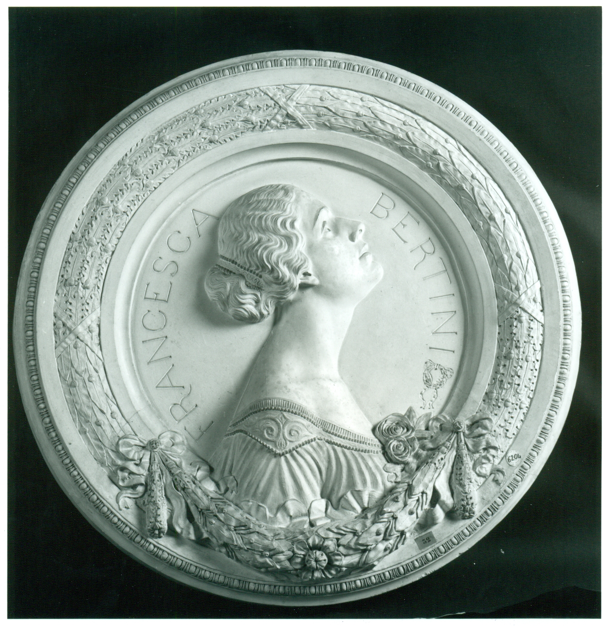 Medaglione-ritratto di Francesca Bertini, Ritratto (medaglione, opera isolata) di Hendrik Christian Andersen (prima metà XX)