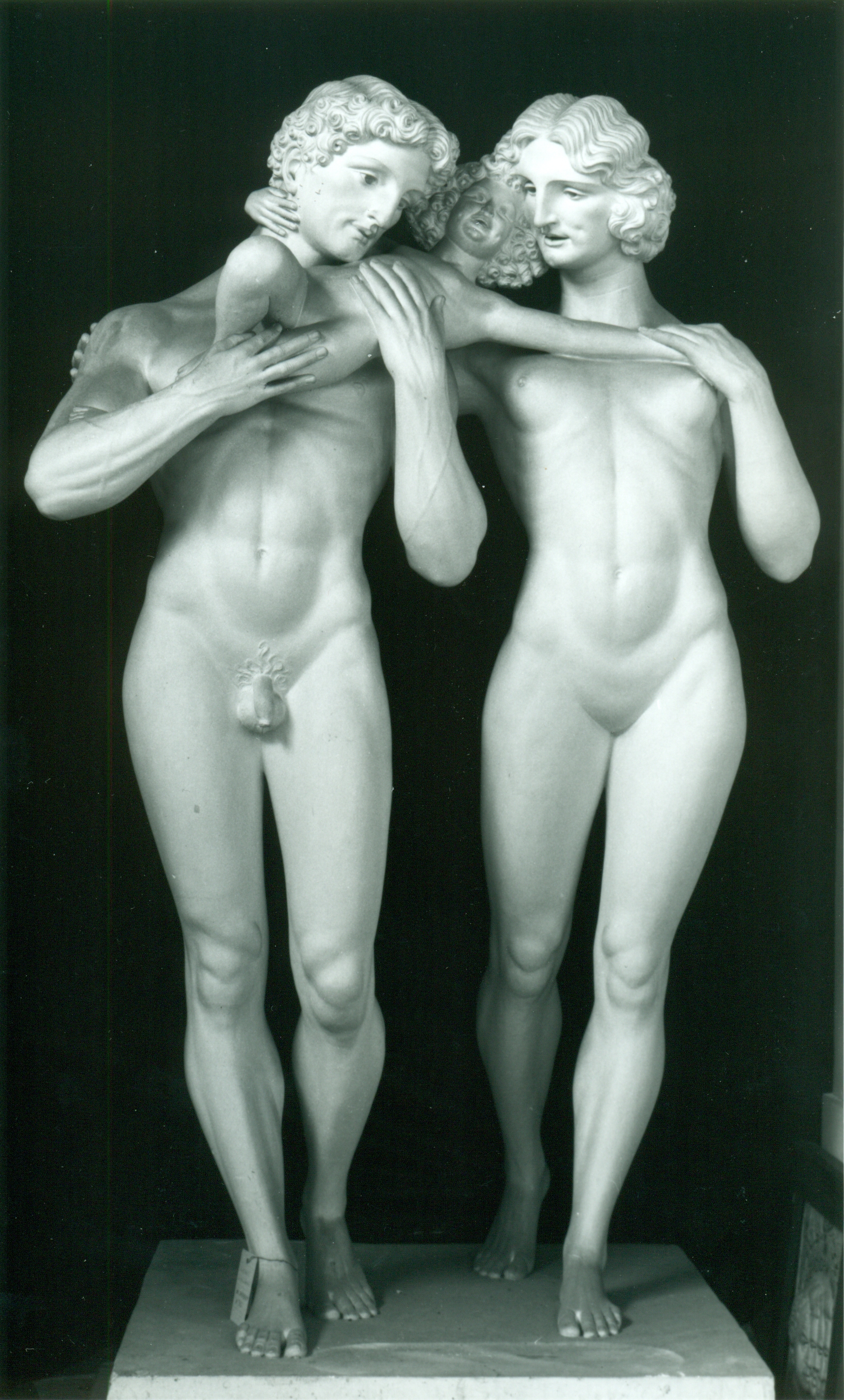 La Gioia di vivere, Due figure (statua, opera isolata) di Hendrik Christian Andersen (prima metà XX)