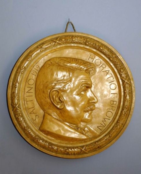 Medaglione ritratto di Horatio F. Brown, Ritratto (medaglione, opera isolata) di Hendrik Christian Andersen (prima metà XX)
